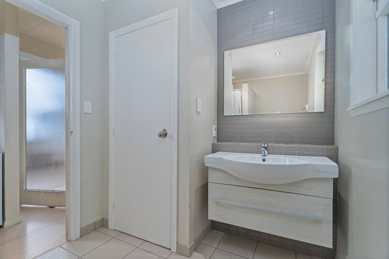 Photo of property in 24 Panorama Avenue, Ferry Landing, Whitianga, 3591