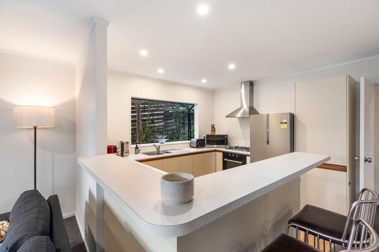 Photo of property in 51b Clayburn Road, Glen Eden, Auckland, 0602