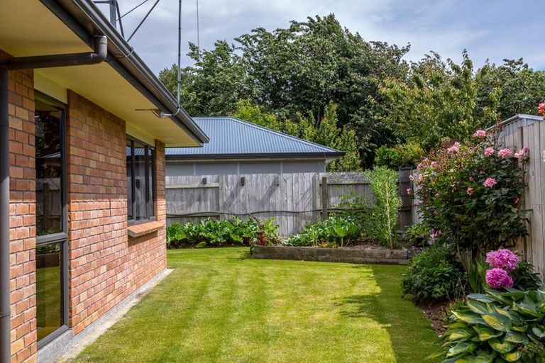 Photo of property in 17 Ruahine Street, Dannevirke, 4930