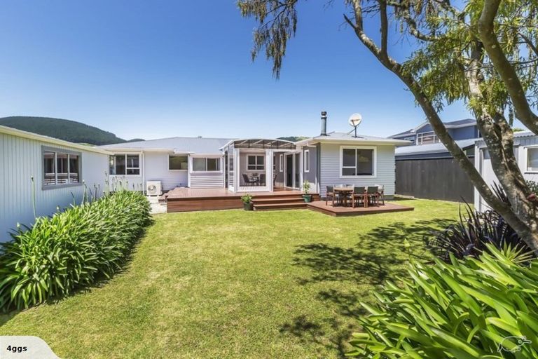 Photo of property in 13 Nathan Street, Tawa, Wellington, 5028