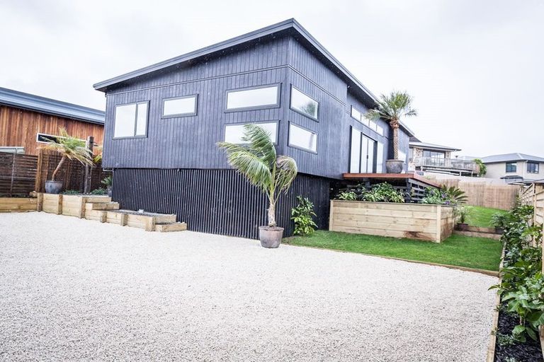 Photo of property in 2 Fantail Way, Whiritoa, Whangamata, 3691