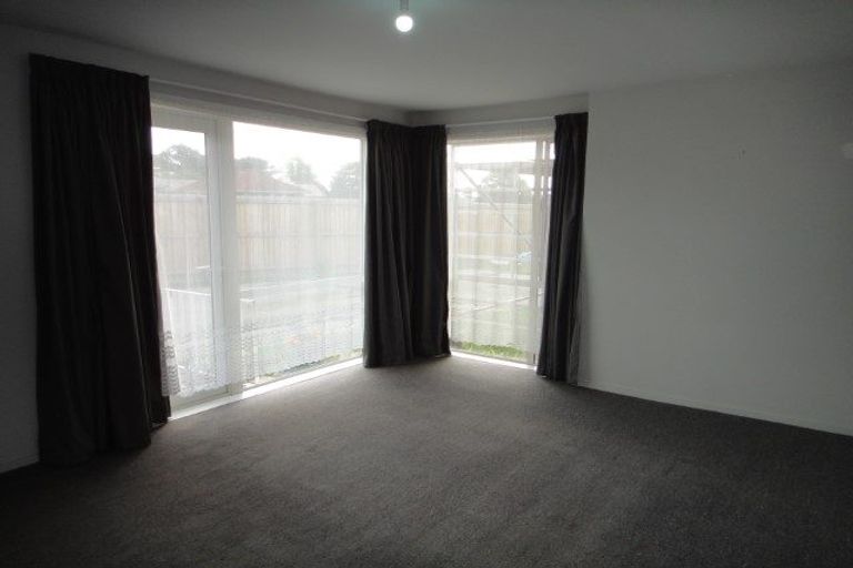 Photo of property in 1/85 Suva Street, Upper Riccarton, Christchurch, 8041