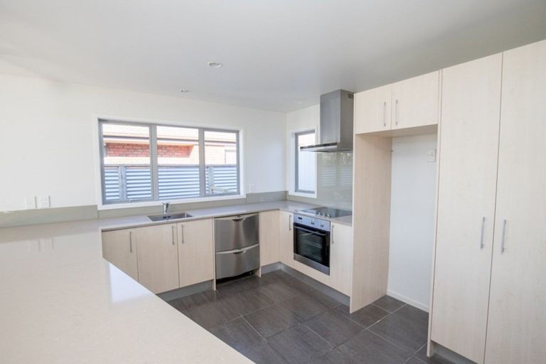 Photo of property in 28 Benner Drive, Ngatea, 3503