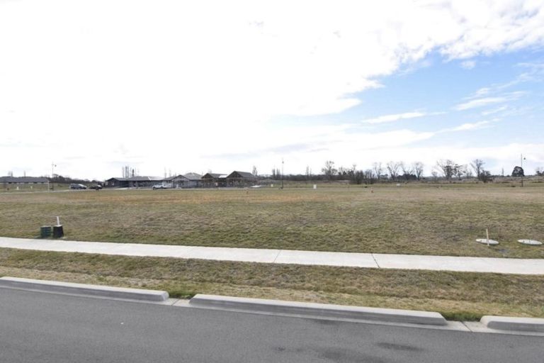 Photo of property in 23 Helicon Street, Pegasus, 7612