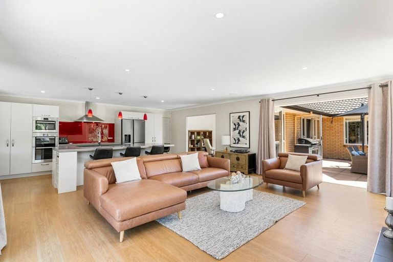 Photo of property in 17 Kahia Lane, Redvale, Albany, 0792