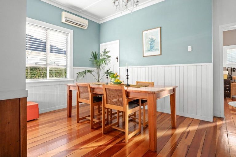 Photo of property in 14 Bains Avenue, Hamilton East, Hamilton, 3216