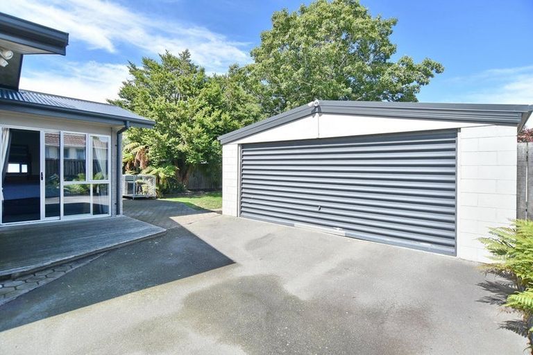 Photo of property in 113 Johns Road, Northwood, Christchurch, 8051
