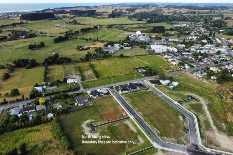 Photo of property in 8 Hapeta Street, Otaki, 5512