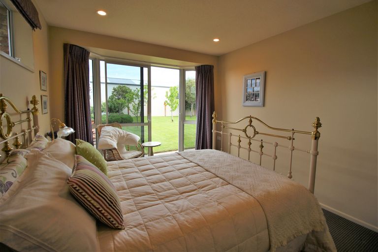 Photo of property in 15 Boundary Road, Alexandra, 9320