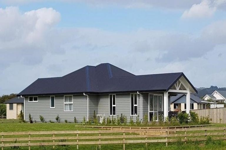 Photo of property in 12 Settlers View, Waipu, 0510