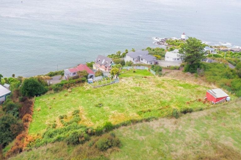 Photo of property in 14 Marine Parade, Bluff, 9814