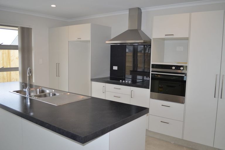 Photo of property in 16 Te Kio Crescent, Papamoa Beach, Papamoa, 3118