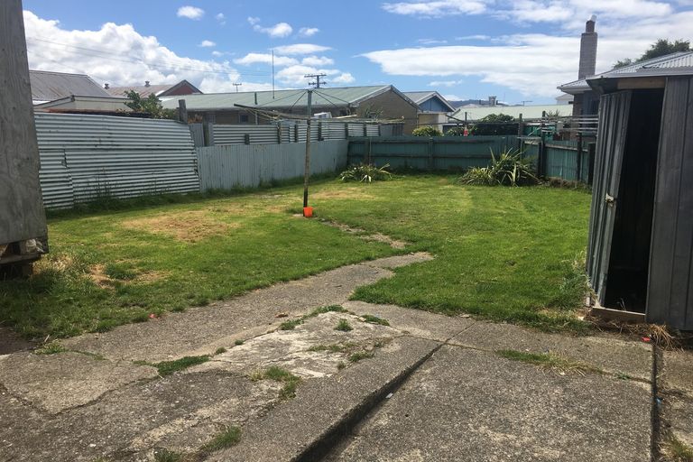 Photo of property in 65 Bradshaw Street, South Dunedin, Dunedin, 9012