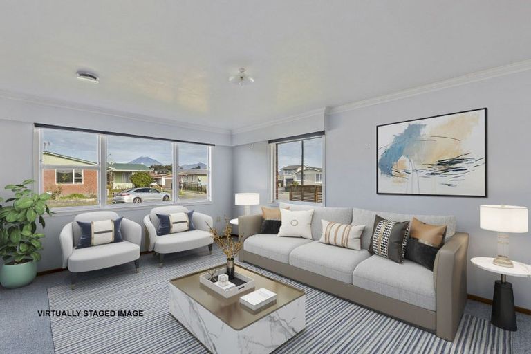 Photo of property in 10 Severn Place, Spotswood, New Plymouth, 4310