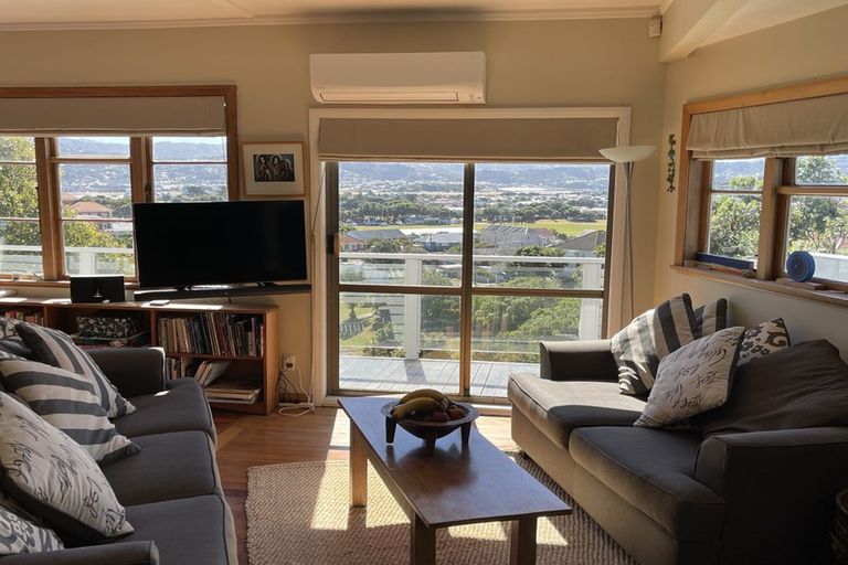 Photo of property in 28 Elphinstone Avenue, Strathmore Park, Wellington, 6022