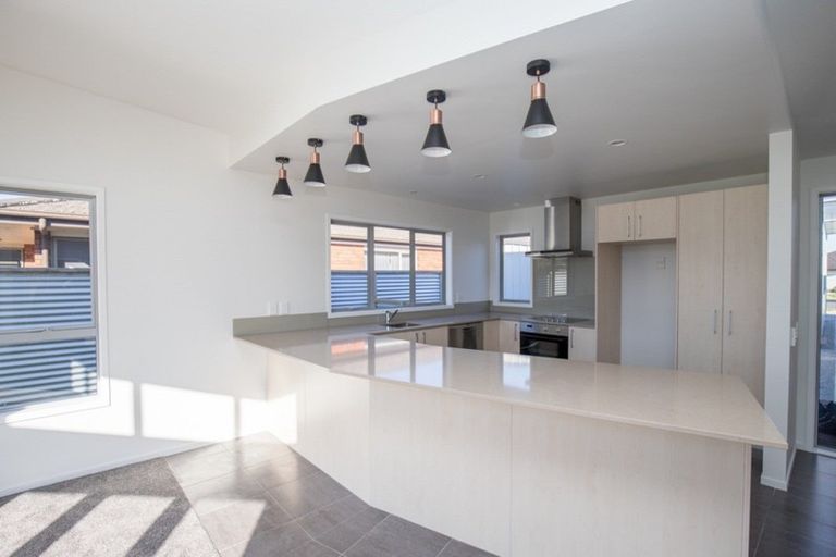 Photo of property in 28 Benner Drive, Ngatea, 3503