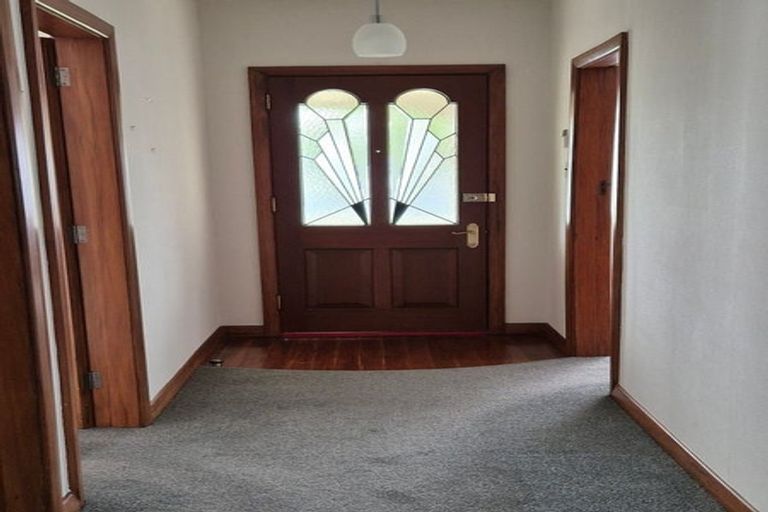 Photo of property in 150 Waiwhetu Road, Waterloo, Lower Hutt, 5011