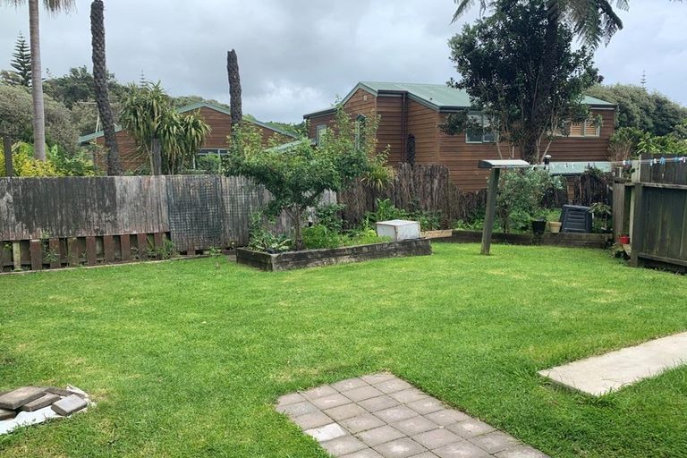 Photo of property in 48b Pitcairn Street, Oakura, 4314