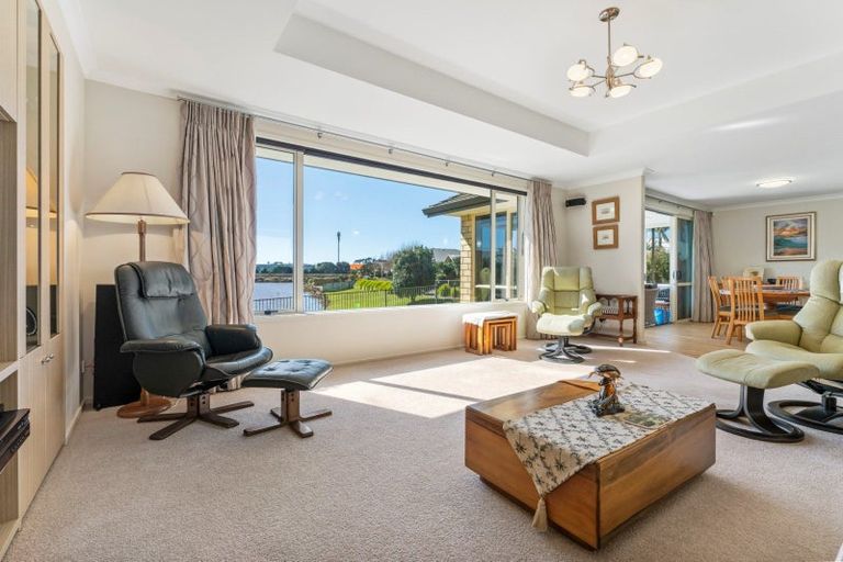 Photo of property in 143 Oriental Parade, Papamoa Beach, Papamoa, 3118