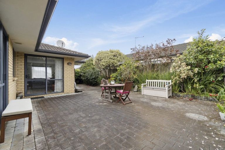 Photo of property in 17 Rathmar Drive, Manurewa, Auckland, 2105