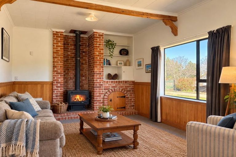 Photo of property in 46 Studholme Settlement Road, Waimate, 7979