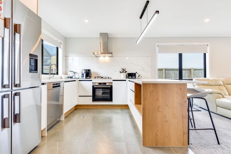 Photo of property in 9d North Ridge Drive, Rototuna North, Hamilton, 3210