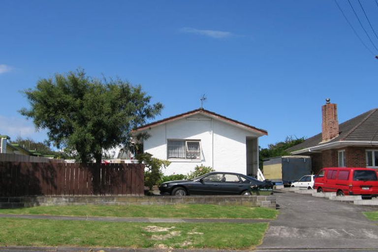 Photo of property in 3/138 Hutchinson Avenue, New Lynn, Auckland, 0600
