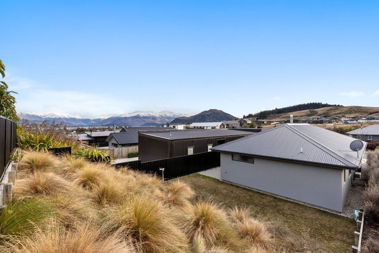 Photo of property in 219 Aubrey Road, Wanaka, 9305