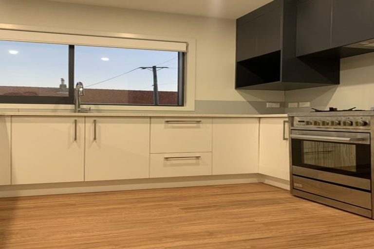 Photo of property in 10b Maui Street, New Lynn, Auckland, 0600