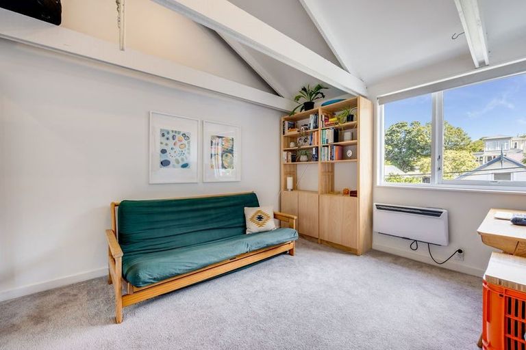 Photo of property in 10 Cottleville Terrace, Thorndon, Wellington, 6011