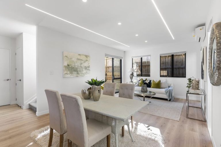 Photo of property in 106b Coronation Road, Hillcrest, Auckland, 0627