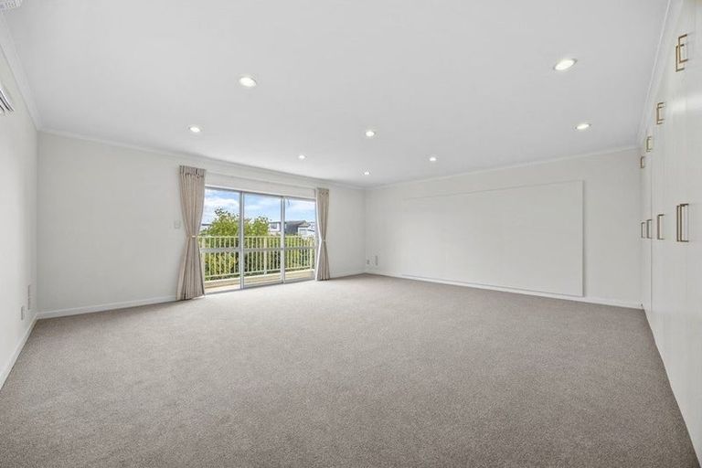 Photo of property in 7 Lewis Road, Pakuranga, Auckland, 2010