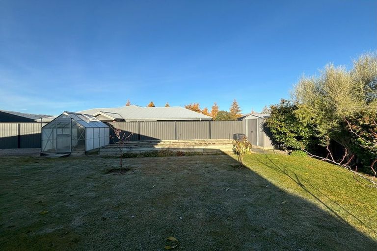 Photo of property in 9 Olds Crescent, Cromwell, 9310