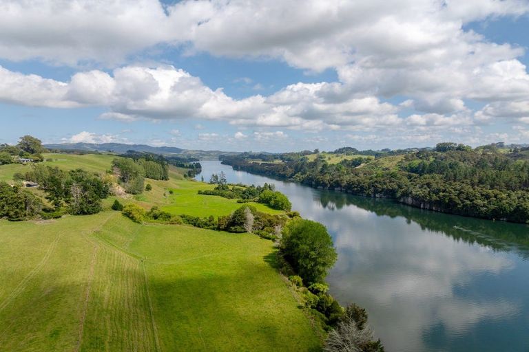 Photo of property in 292 Stokes Road, Maungatautari, Cambridge, 3494