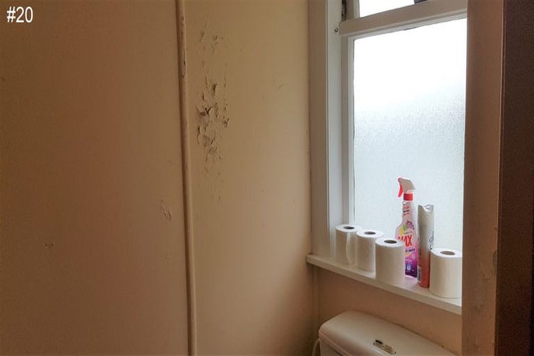 Photo of property in 20-22 Sievers Grove, Cannons Creek, Porirua, 5024