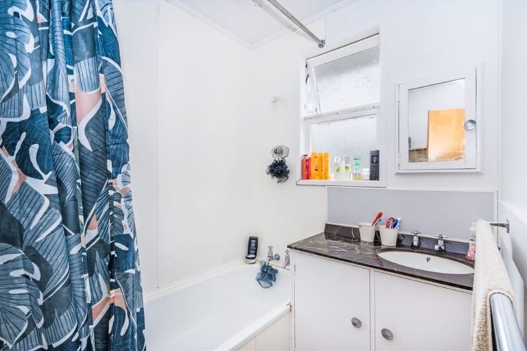 Photo of property in 8 Wessex Street, Tikipunga, Whangarei, 0112