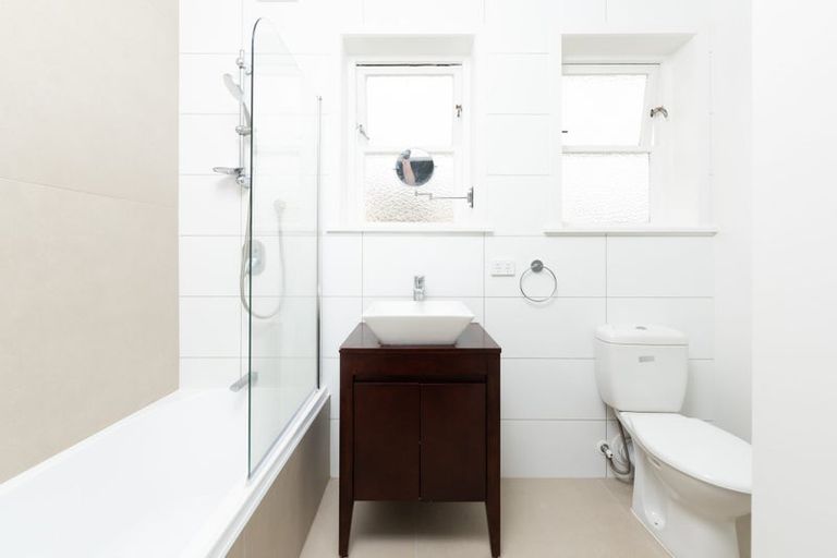 Photo of property in 171c Wallace Road, Mangere Bridge, Auckland, 2022