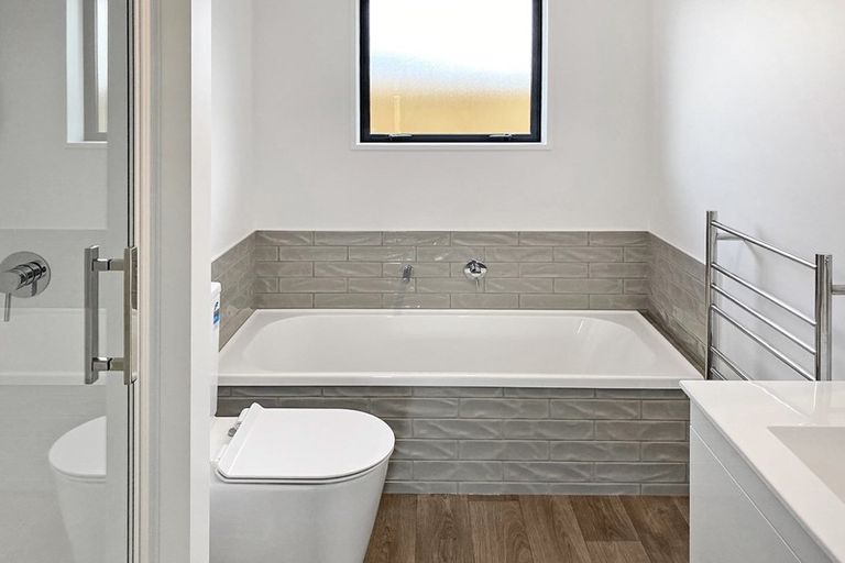 Photo of property in 34 Quinn Crescent, Woodend, 7610