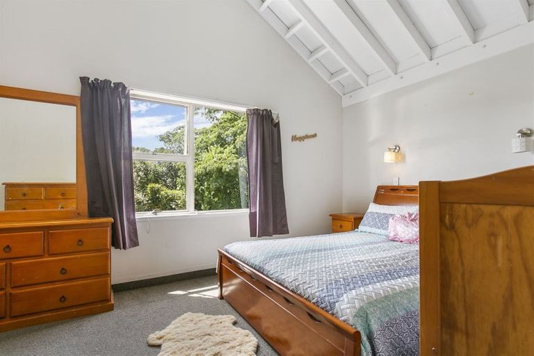 Photo of property in 2/104 Pakuranga Road, Pakuranga, Auckland, 2010