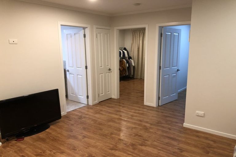 Photo of property in 1 Capricorn Place, Rototuna North, Hamilton, 3210