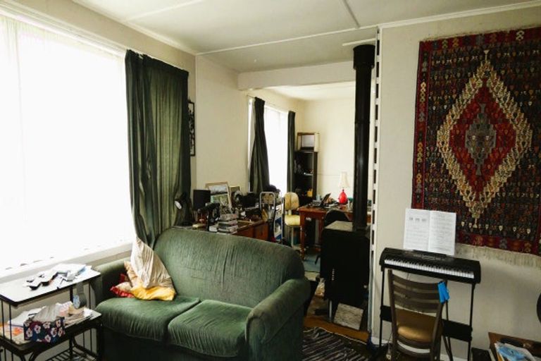 Photo of property in 26 Colvin Street, Westport, 7825