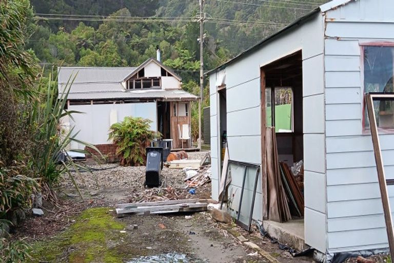 Photo of property in 115 Torea Street, Granity, 7823