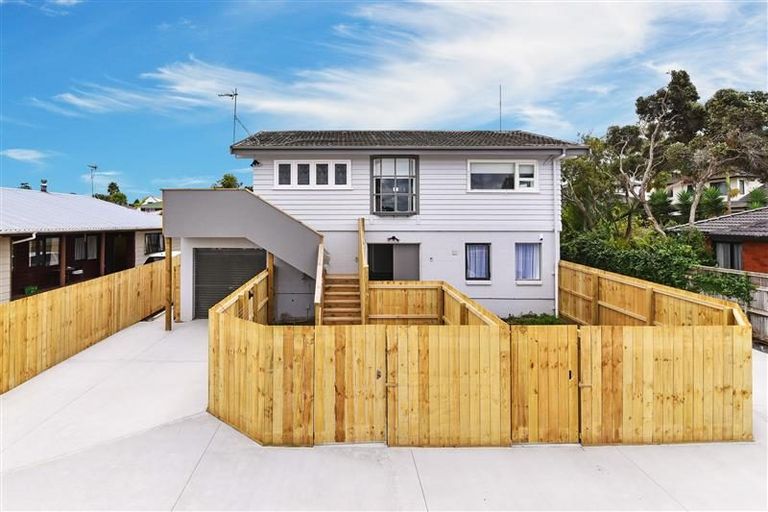 Photo of property in 27 Mcinnes Road, Weymouth, Auckland, 2103