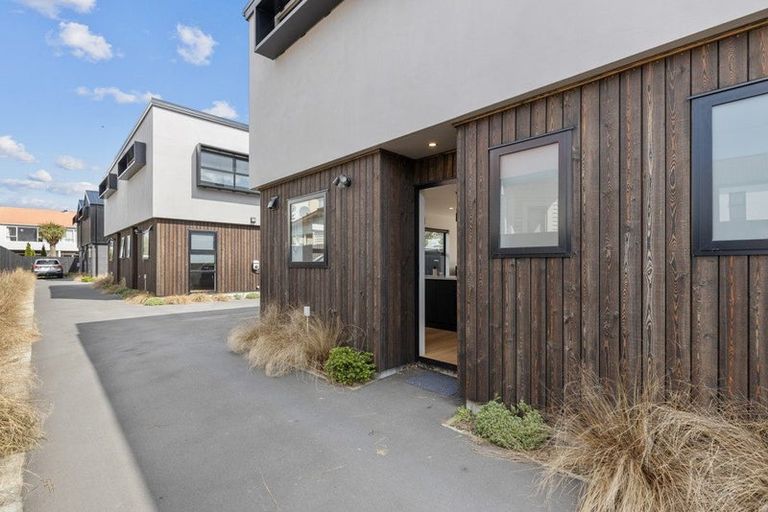 Photo of property in 4/112 Purchas Street, Edgeware, Christchurch, 8013