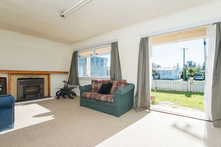 Photo of property in 36 Andrew Street, Elgin, Gisborne, 4010