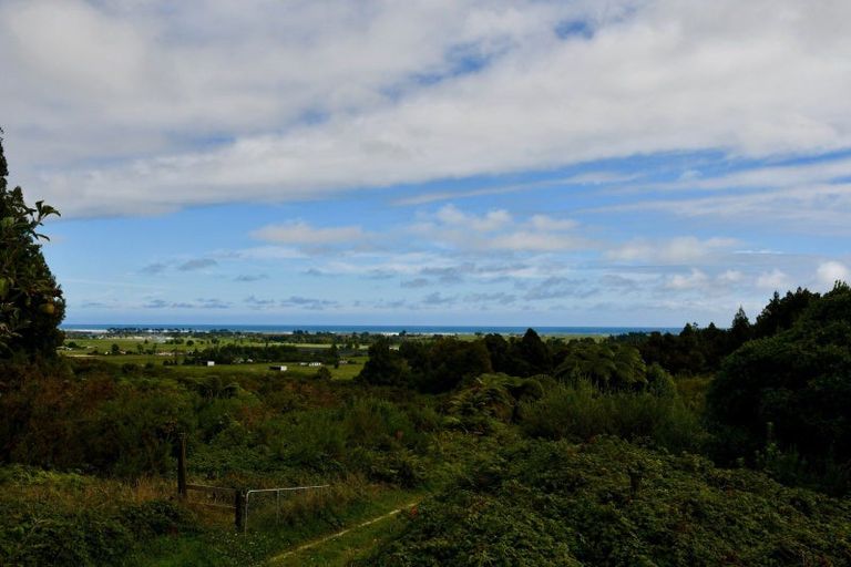 Photo of property in 70 Sunset Heights Road, Karamea, 7893