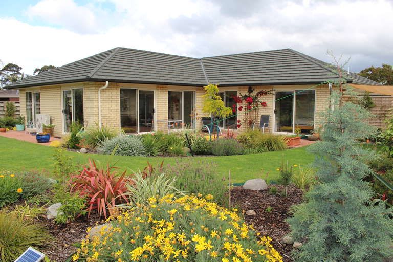 Photo of property in 22d Wills Road, Katikati, 3129