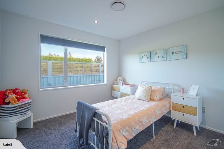 Photo of property in 60 Bradwell Crescent, Halswell, Christchurch, 8025