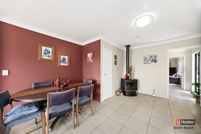 Photo of property in 10 Marine Avenue, Waihi Beach, 3611
