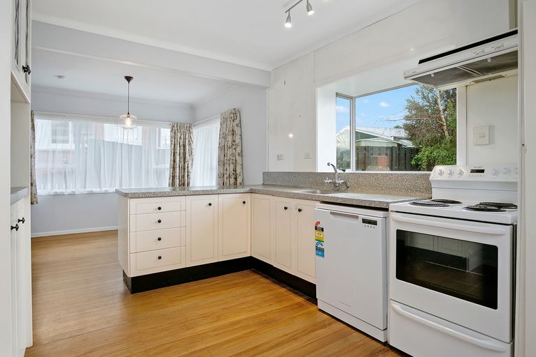 Photo of property in 135 Tirau Street, Putaruru, 3411